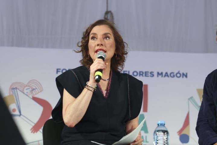 Beatriz Gutiérrez Müller niega cambio de residencia a España