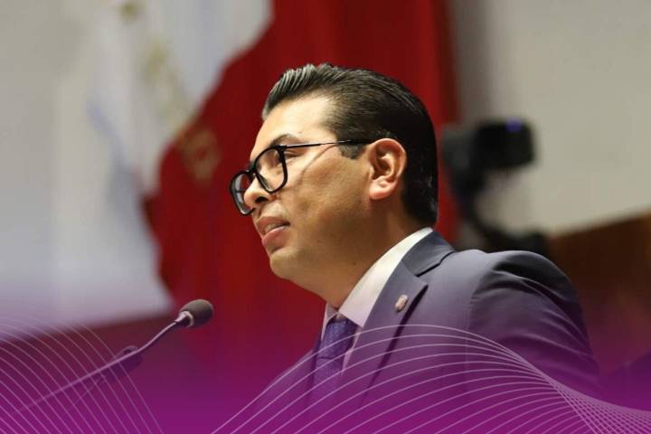 Néstor Camarillo se integra a la bancada de Movimiento Ciudadano en el Senado