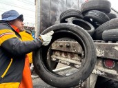 Iztacalco recolecta neumáticos abandonados con operativo “Llantatón”