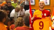 ¡Nuevo escándalo! Mauro Icardi agredió a fan del Galatasaray con un cabezazo