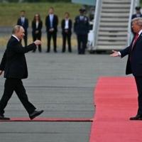 Made-for-TV pageantry as Trump brings Putin in from cold