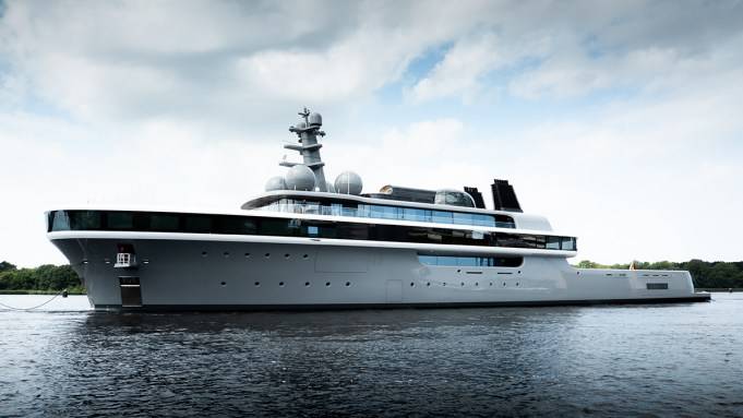 Lürssen's New 375-Foot Megayacht Is Powered by a Methanol Fuel Cell