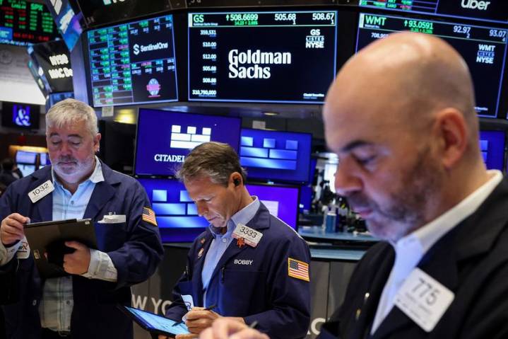 Global equity funds see outflows for second week on tariff, economic concerns