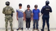 Caen Tres Presuntos Narcomenudistas en Puebla; Les Decomisan Pistola de Fulminantes y un Arma