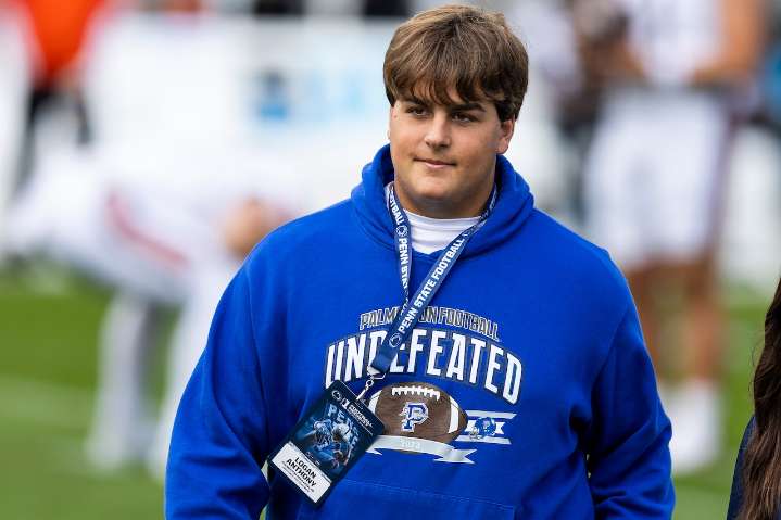 Palmerton football preview 2025: Big Ten-bound lineman leads Blue Bombers