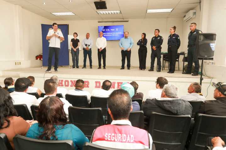 Capacita UAdeC a su Personal de Vigilancia con un Curso en Formación Básica en Seguridad Privada