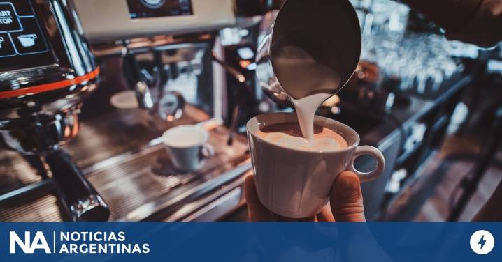 Una de las cafeterías más famosas cierra un centenar de locales para reinventarse