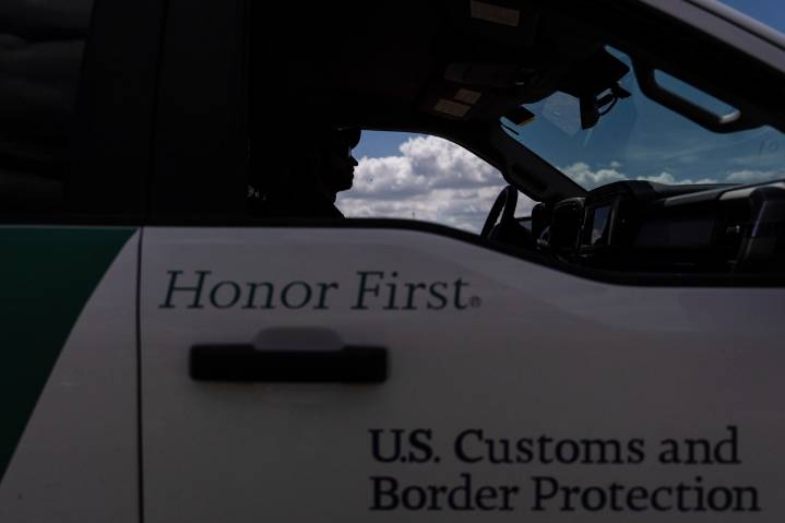 DHS reportó que el cruce de indocumentados a EE.UU. cayó a su nivel más bajo