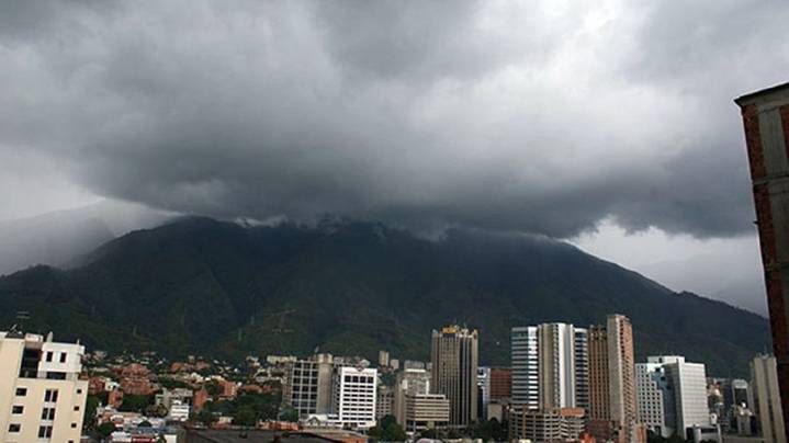 Inameh: Viernes de nubosidad lluvias y tormentas eléctricas previstas para varias entidades