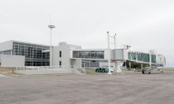 Los controladores aéreos llegaron a un acuerdo salarial y levantaron el paro