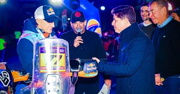 La largada simbólica del Rally Raid se vivió con emoción en Santa Lucía