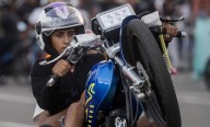 Tarek William Saab prohíbe las motopiruetas en vías públicas