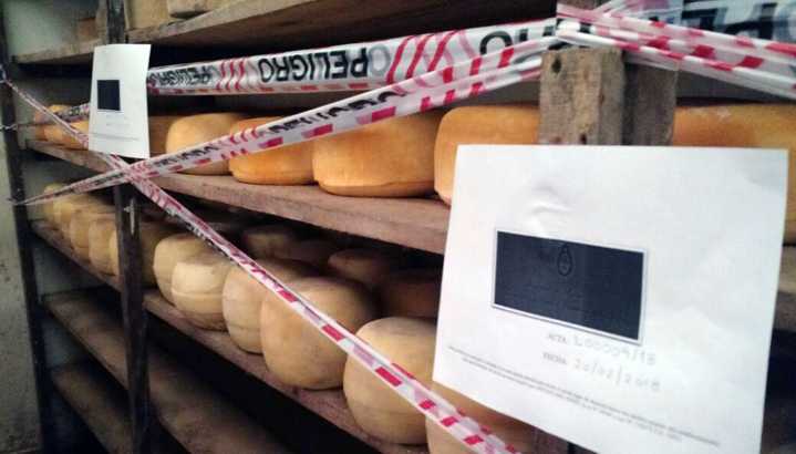 El Ministerio de Salud confirmó un brote de listeriosis por el consumo de queso contaminado