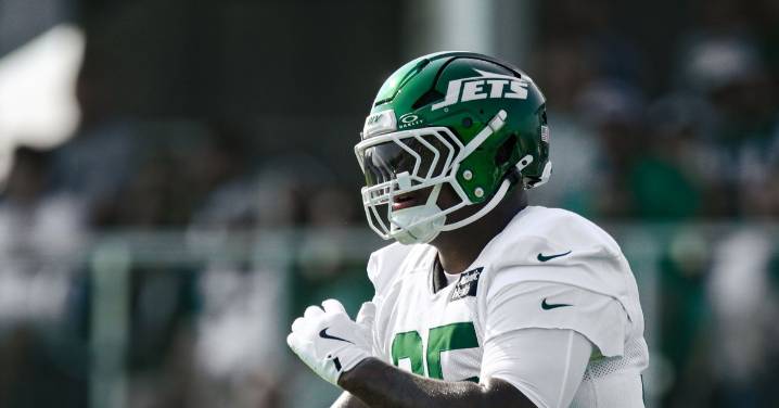 Quinnen Williams and John Simpson to miss 1-2 weeks in training camp with injuries