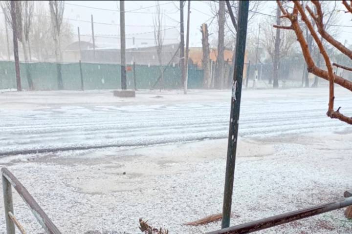 Fotos de la Tormenta de Santa Rosa en San Juan, Mendoza y Neuquén