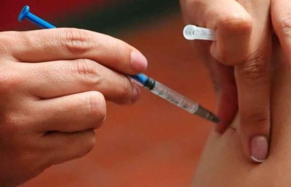 Autoridades insistirán a padres en vacunas a sus hijos
