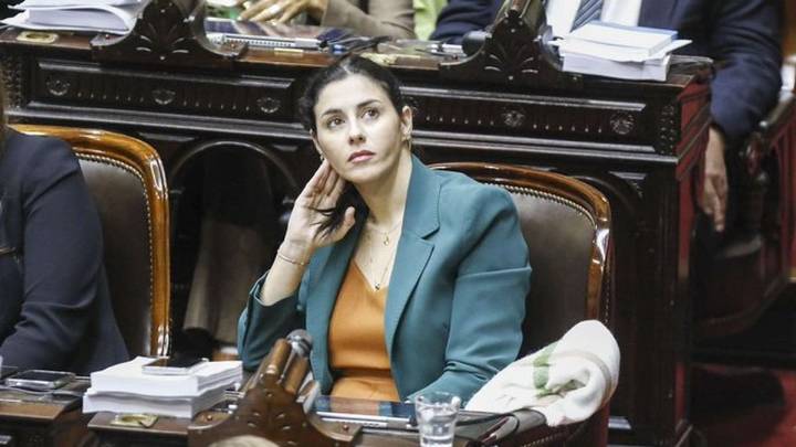 Fractura en LLA: tres diputados abandonaron el bloque oficialista