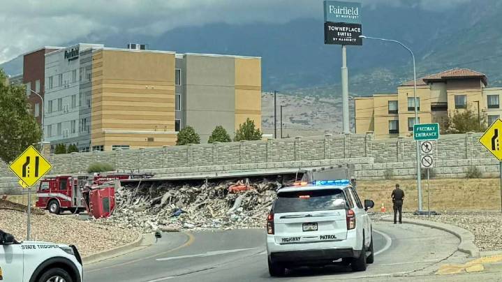 Lanes closed on I-15 near Orem due to garbage spill