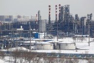 Rusia afirma que continúan los suministros de petróleo a India pese a aranceles de EE.UU.