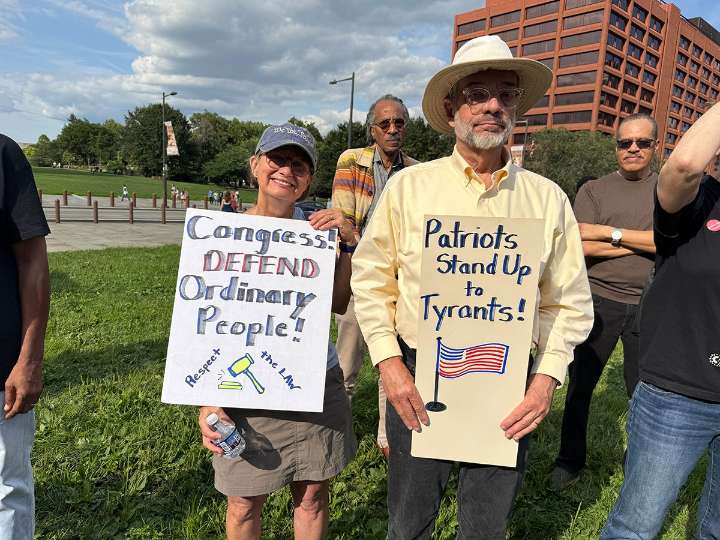 Philadelphia activists protest move to remove slavery exhibits