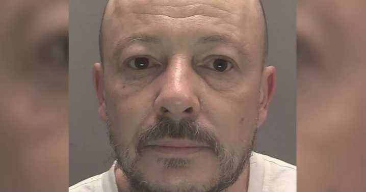 Dad's awful secret exposed after he stole fish from ex