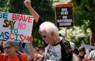 Gobierno de Trump suspende protección temporal para 60 mil migrantes