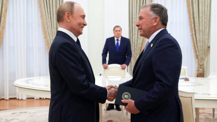 Trump impone un arancel extra del 25% a India por comprar petróleo ruso poco después de la reunión de Witkoff con Putin