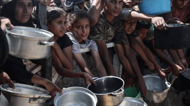 How plan to evacuate children from Gaza to the UK will work