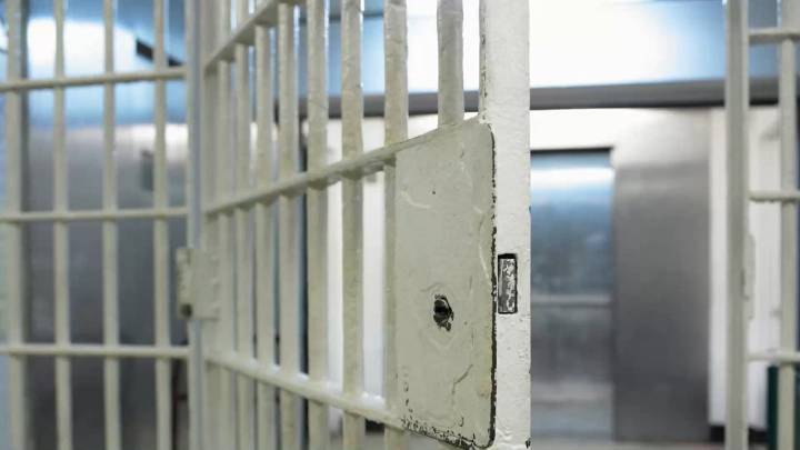 Former coach was near Texas high school when asking minor for nudes: Court records