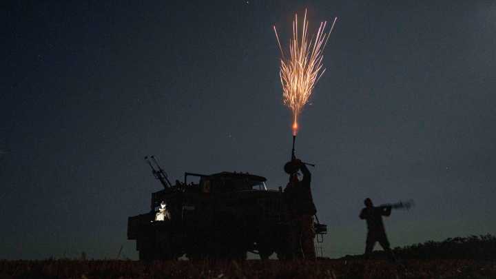 On the front lines in eastern Ukraine, peace feels far away