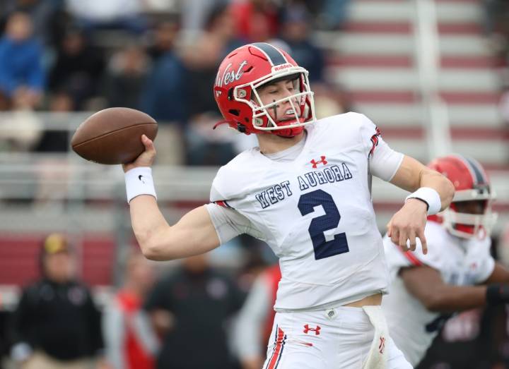 IHSA football: 10 things to watch from first day of practice