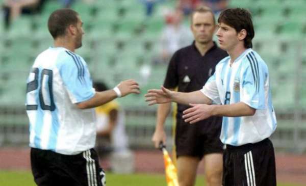 PROGRAMAR 17/8 Cómo fue el debut de Lionel Messi en la Selección