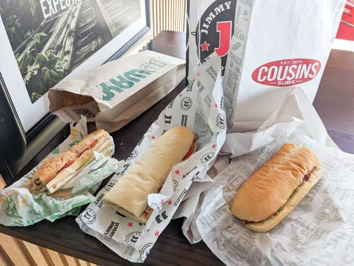 I ordered bacon, lettuce, and tomato sandwiches from Cousins Subs, Jimmy John's, and Subway. Only one chain let me down.