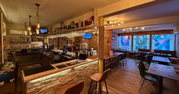 Pub and live music venue in Scottish town centre up for sale