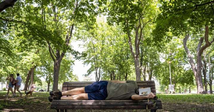 Montreal public health reports three heat-related deaths since Sunday