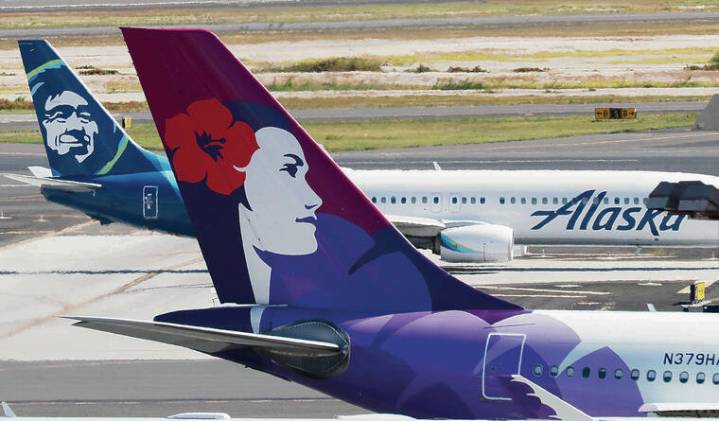 Alaska, Hawaiian join their loyalty programs to form Atmos Rewards