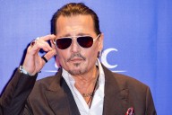 Johnny Depp está en pláticas para volver a interpretar a Jack Sparrow en ‘Pirates of the Caribbean’