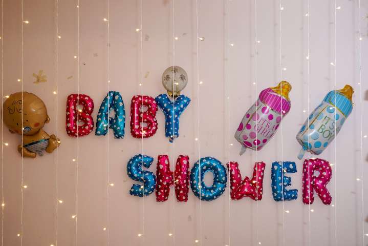 Miss Manners: Is it rude for me not to share my registry with folks coming to my baby shower?