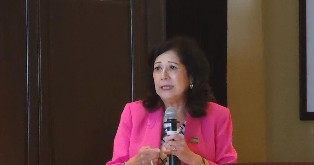 L.A. County Supervisor Hilda Solis announces  run for Congress