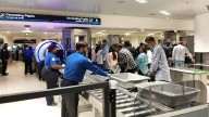 Pasajera arrestada por entrar en zona restringida del aeropuerto de Miami