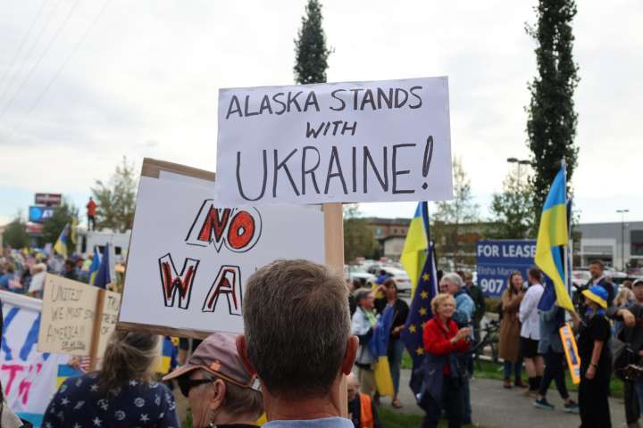 Anchorage le niega la bienvenida a Putin: "es un criminal de guerra"