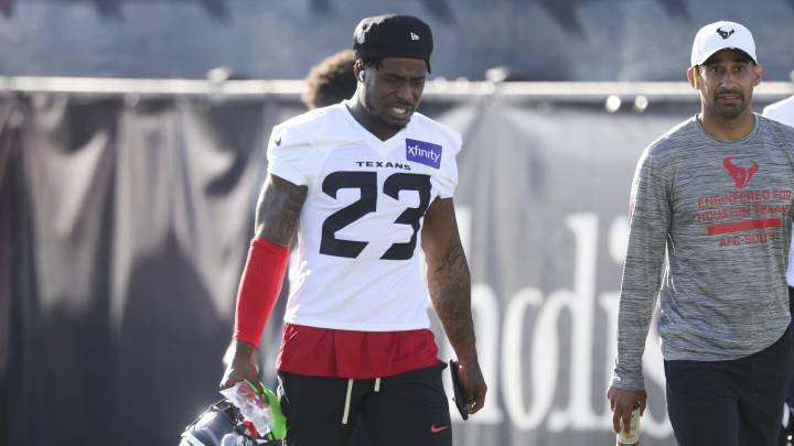 C.J. Gardner-Johnson carted off at Texans practice