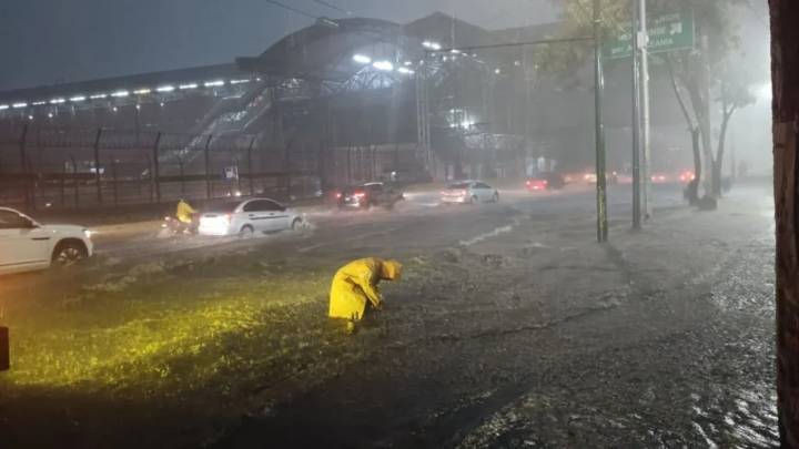 Lluvias dejan 41 encharcamientos en la CDMX