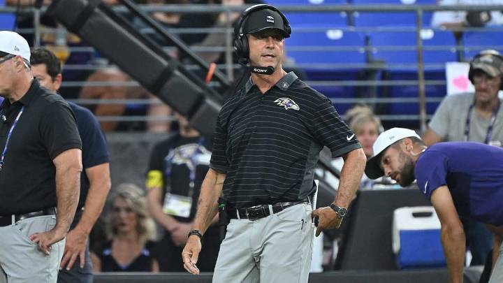 Ravens’ John Harbaugh provides Lamar Jackson update after practice absence
