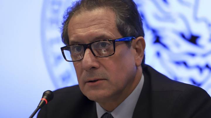 Advierten que la deuda aumentó más de US$ 100.000 millones en la gestión de Milei El expresidente del Banco Central, Miguel Pesce, también destacó que la suba de tasas de interés que se registra en el