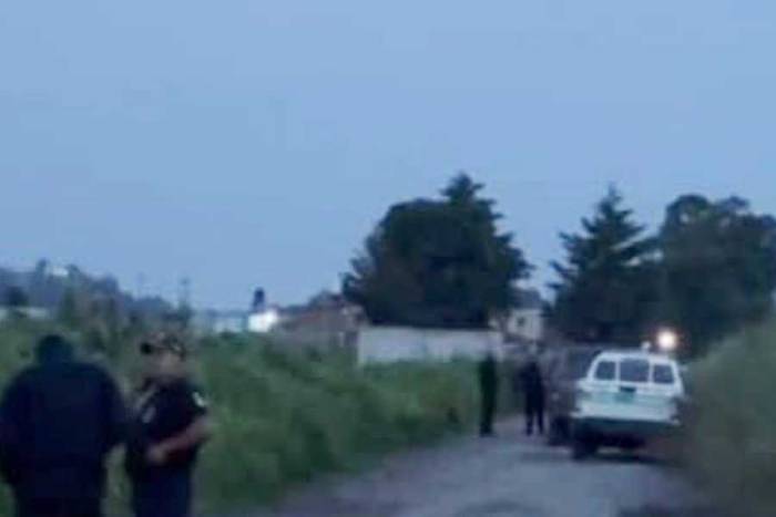 Hallan restos humanos en bolsa en Almoloya de Juárez