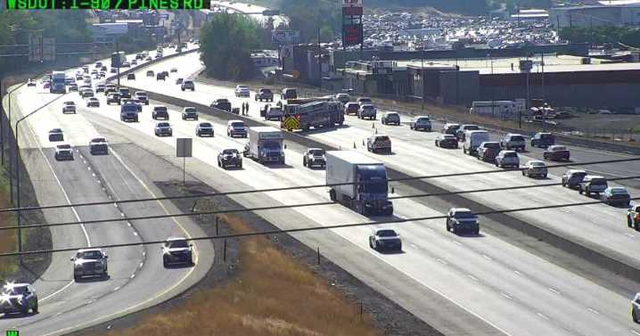 Collision blocks lanes on I-90 westbound near SR 27 in Spokane