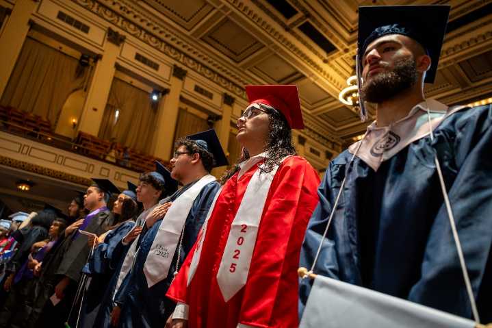 Springfield grads praised for perseverance after 124 earn diplomas over summer