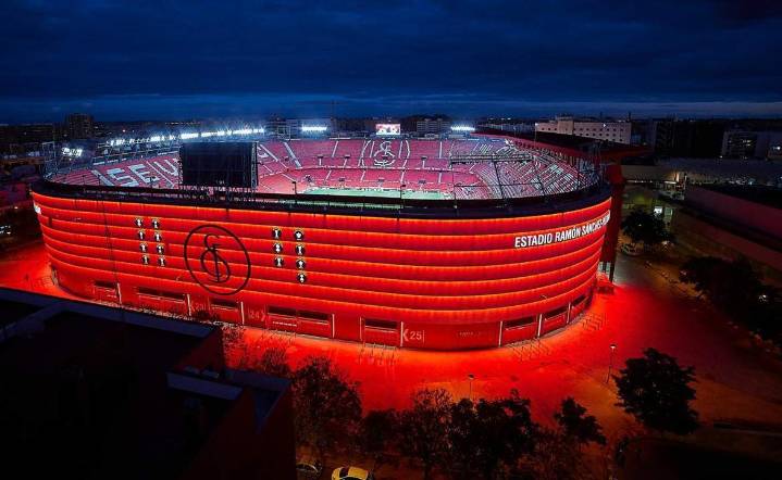 Detenidos los responsables del acoso a la directiva del Sevilla FC