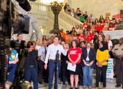 Annunciation shooting: Omar, Frey call for assault weapons ban